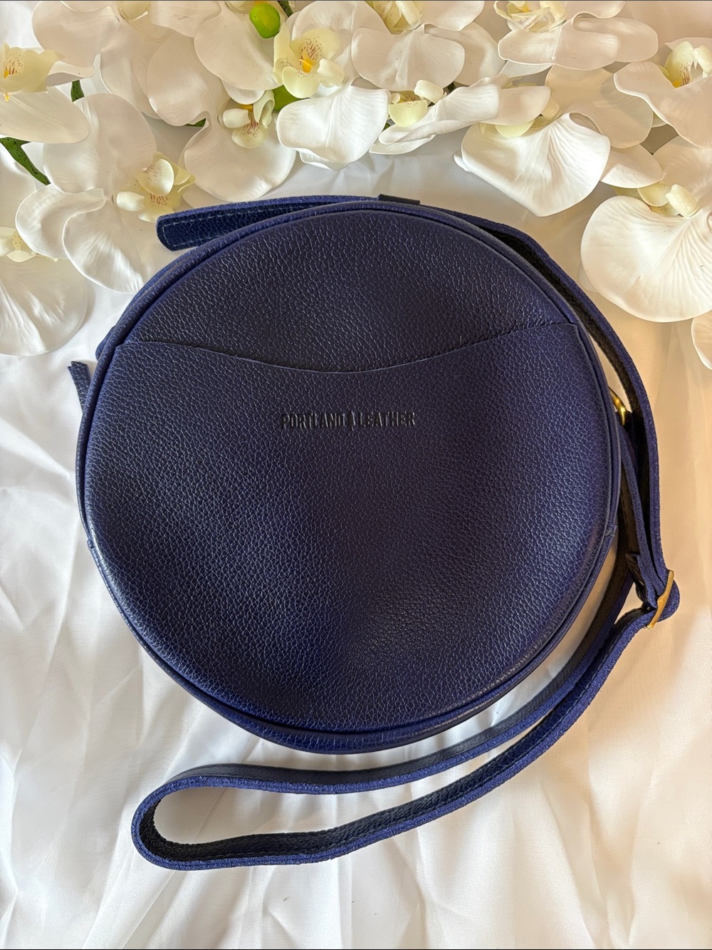 Portland Leather Goods Large Cobalt Pebbled Leather Circle Crossbody Bag
